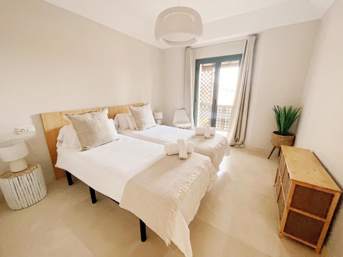 Sotogrande Alboaire- Waterfront Luxury 4 Bedroom Apt In The Marina Of Sotogrande Dış mekan fotoğraf